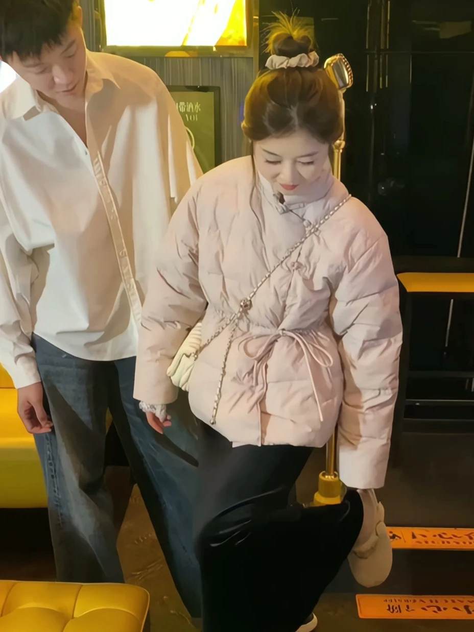 

Pink ort down Jaet 2026 New Chinese Sle Waist-Cinching Anti-Aging Super Beautiful Coat for Small Figures Ladies