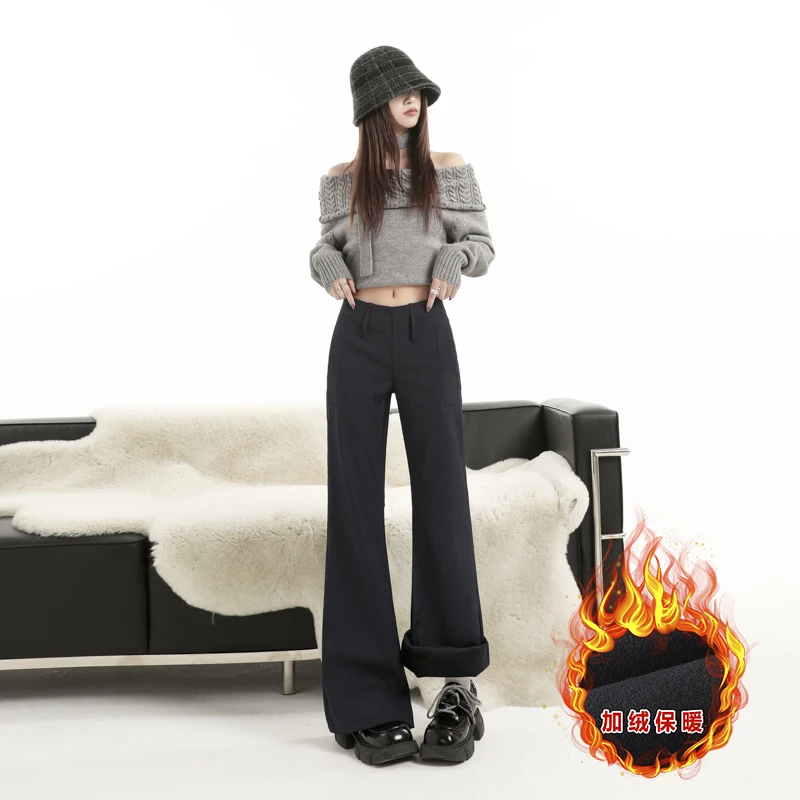 

Women's Fluffy Hotpants Low-Waist V-Back Wide-Leg Slight Flare Pants - Fall/Winter Casual Suit Flare Pants