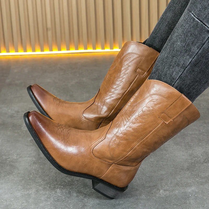 Oversized Western Cowboy Boots Brushed Color Mid Barrel Embroidered Retro British Style Mongolian Knight Boots