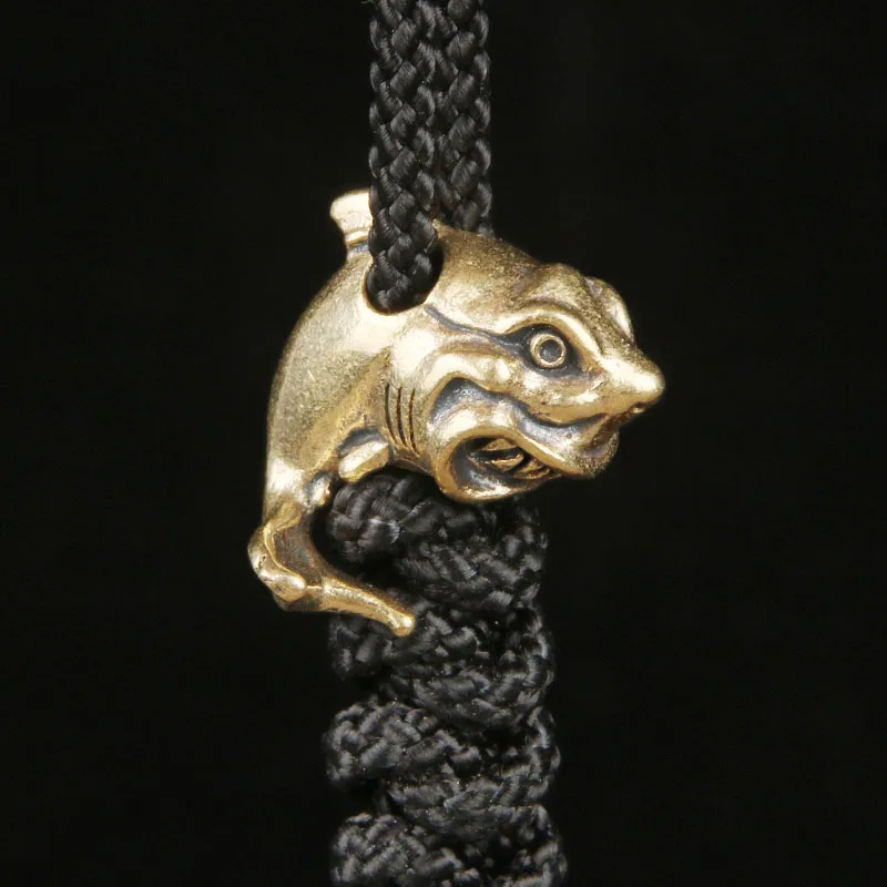 Abalorio de latón vintage con forma de tiburón para cuchillo EDC, abalorio espaciador de tres vías, colgante, dije para llavero, accesorios para fabricación de joyas DIY