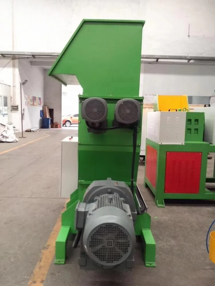 Obrázek 6: Odpad ryba skříňka recyklace stroj