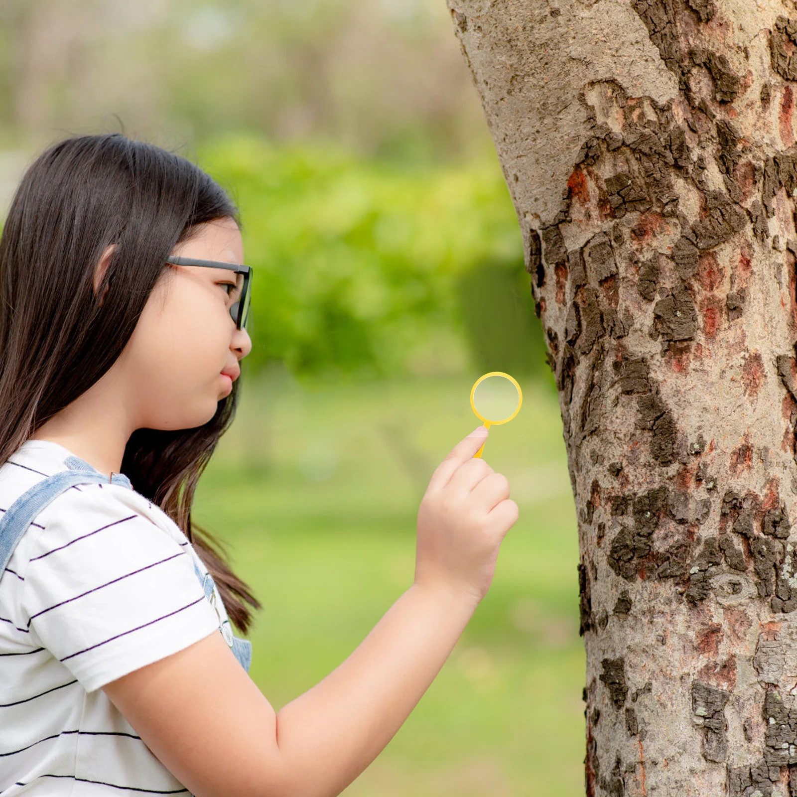 72 قطعة عدسة مكبرة ملونة محمولة باليد مكبرات قراءة محمولة للأطفال هدايا الحفلات مراقبة قريبة ألعاب كلمات متقاطعة #1