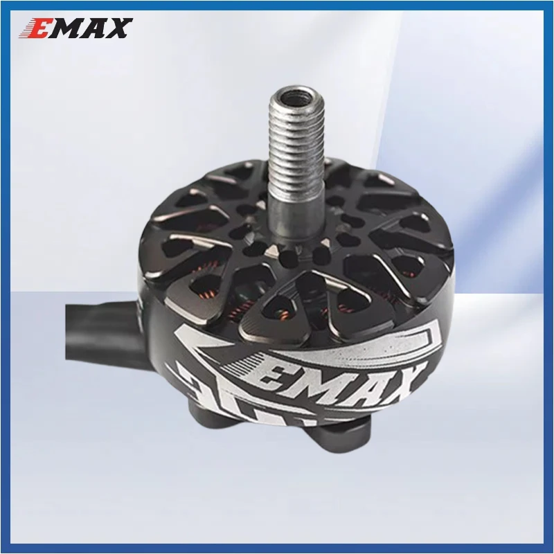 

EMAX ECO III Series 2807 3-6S 1300KV1500KV1700KV Brushless Motor for RC FPV Racing Drone RC Quadcopter RC Parts DIY Accessories
