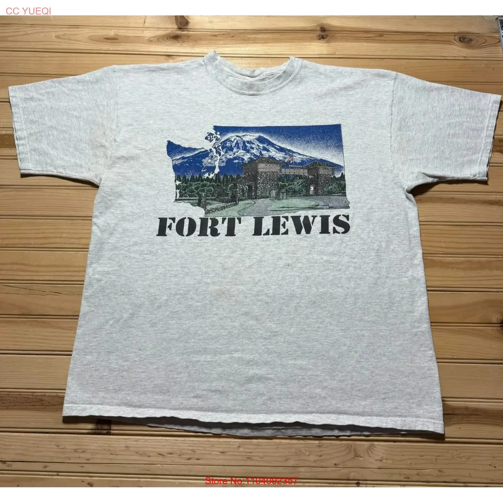 Vintage 90s Fort Lewis Army Base Mt Rainier Tacoma Washington Souvenir T Shirt 2XL vintage Washed homme Soft Casual Comfortable