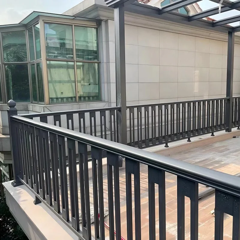 التخصيص درابزين معدني الدرابزين شرفة في الهواء الطلق المجلفن الصلب/سبائك الألومنيوم على السطح شرفة الفن تعريشة الزخرفية