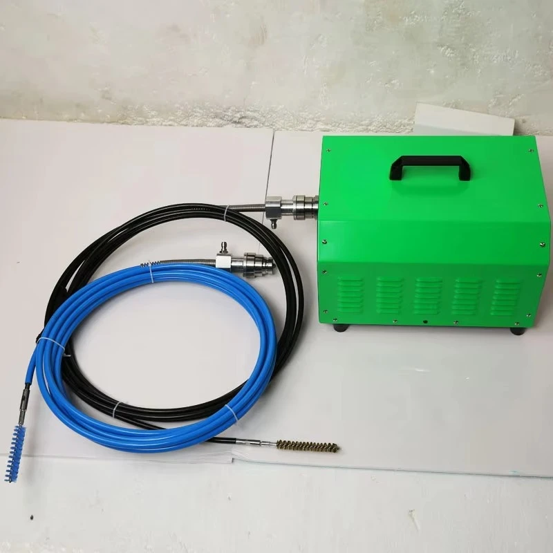 مكثف كهربائي ومنظف أنبوب الغلاية مع أوضاع تشغيل متعددة