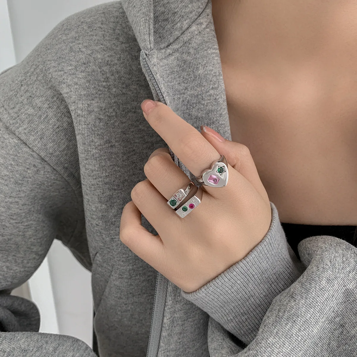 

Кольцо из серебра S925 с крупным цветным камнем для женщин, винтажное модное кольцо в форме сердца, трендовое кольцо на указательный палец