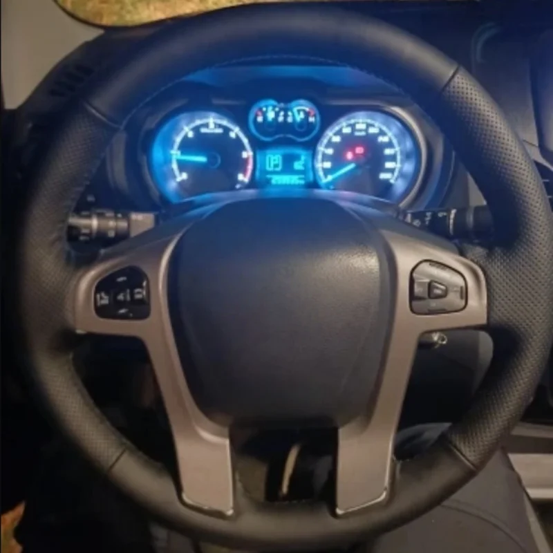 Accessoires intérieurs de voiture cousus à la main, housse de volant de voiture 2012-2015 2017, housse en cuir tressée antidérapante pour Ford Ranger