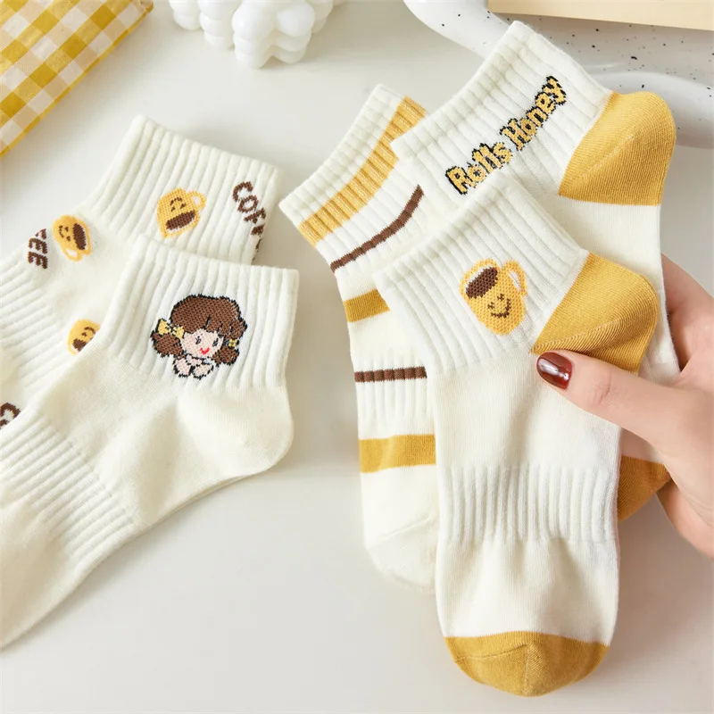 5 أزواج النساء الكورية نمط الكاحل الجوارب اليابانية لطيف عروسة كارتون نمط الجوارب القصيرة للفتيات في سن المراهقة الفتيات عادية منخفضة قطع الجوارب