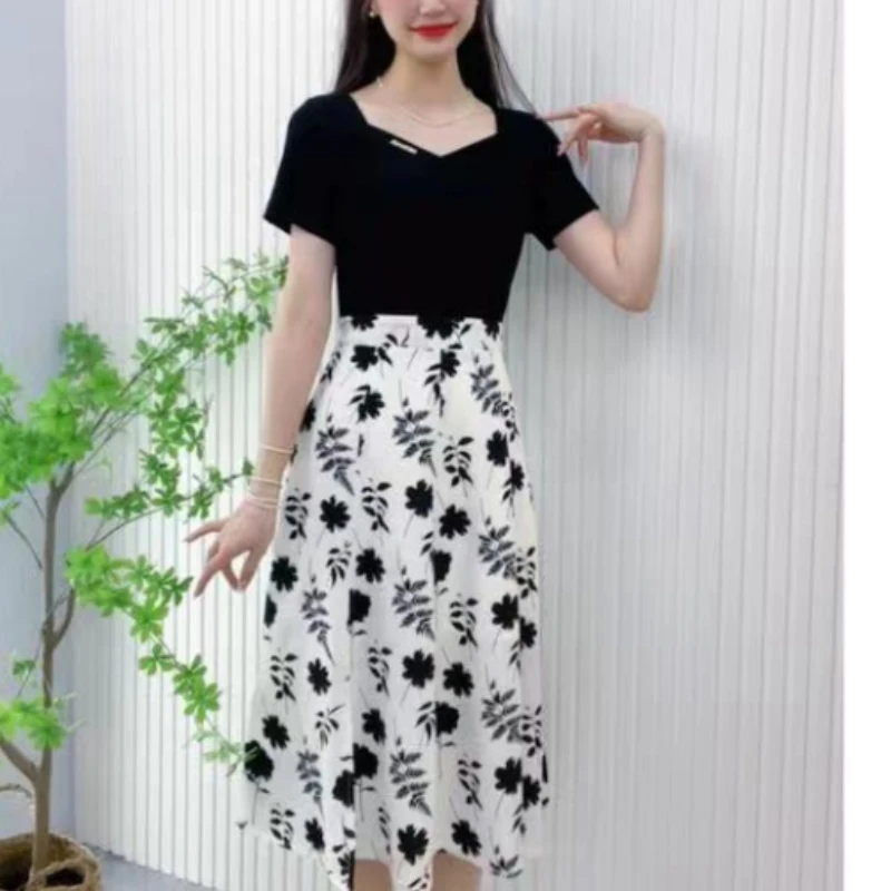 Summer Retro Fashion Vacation Two-piece Short Sleeved Floral Dress Square Neck Printed Patchwork Strap Women's Mid Length Dress