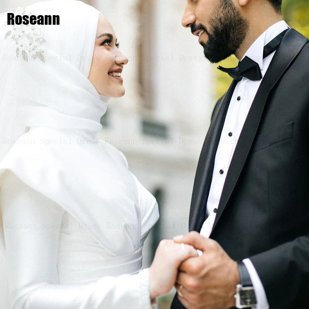Customized Muslim A-line Wedding Dress 2026 Satin Fashion High Collar Full Draped Pleated Bride Dress Brush Train robe de mariée