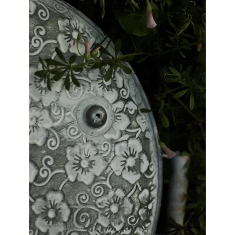 Retro gardening round wrought iron storage tray, bread tray home ornaments, photography props