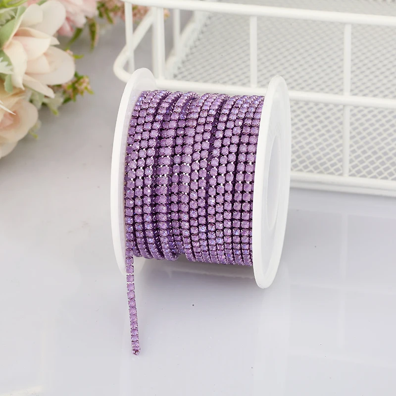 PEESOM Neu! 2 mm Mokka-Strass-Cup-Kette, bunte Basis, zum Aufnähen, Kristallbesatz, Kettenapplikation für Kleidung – Detail 7