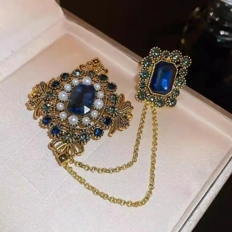 Vintage Elegant Square Crystal Metal Tassel Brooches Badges For Women Men Fashion Suit Coat Pin Jewelry Accessories Gift