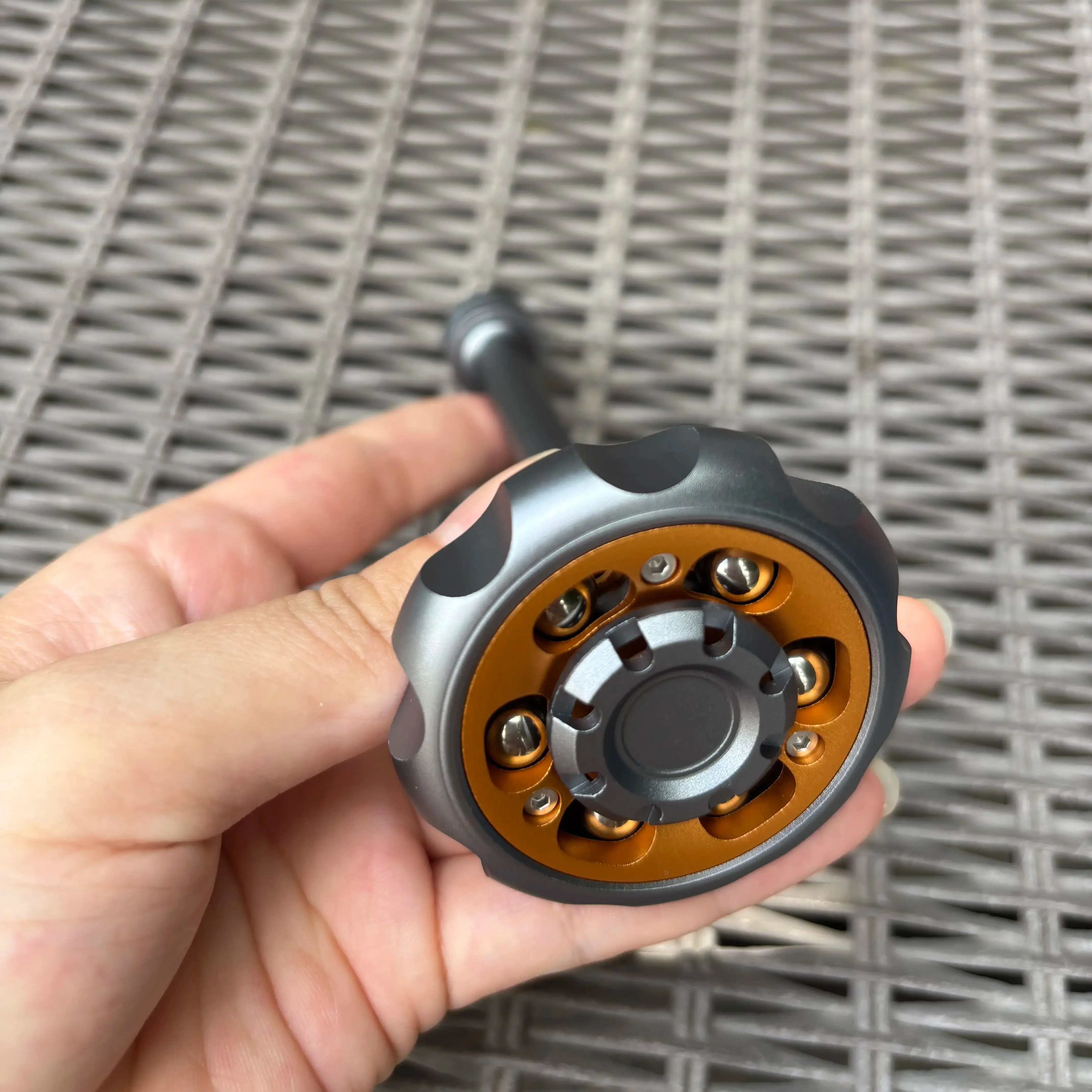 Fidget Spinner Aluminium Alloy Spinning Top Tip Stress Relief Toy Gyro EDC Beetle Finger Spinner Toy Gifts