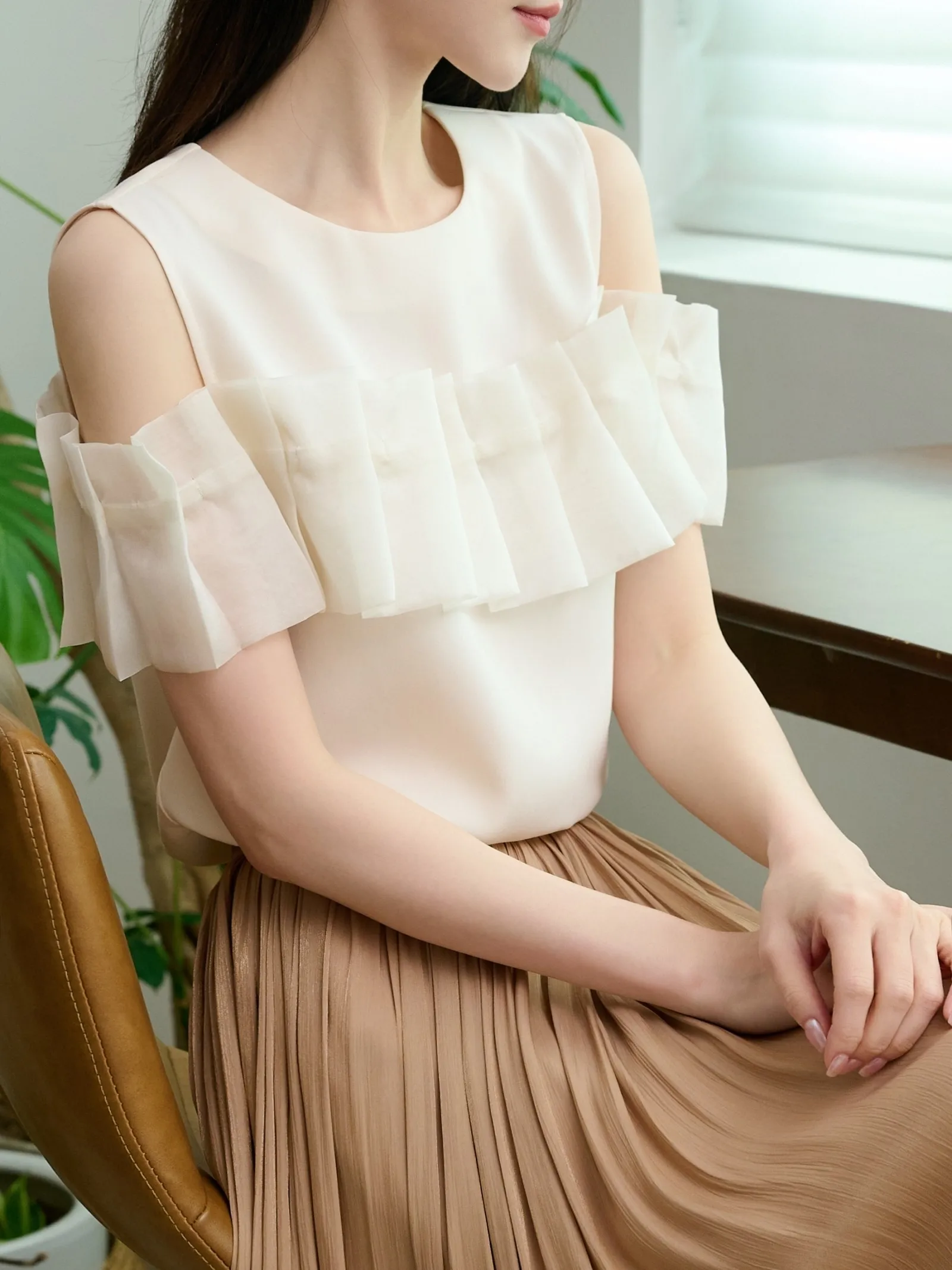 

Женский модный топ JPOO с открытыми плечами из ацетата, с кружевными вставками и плиссировкой, весенняя верхняя одежда, майка с круглым вырезом