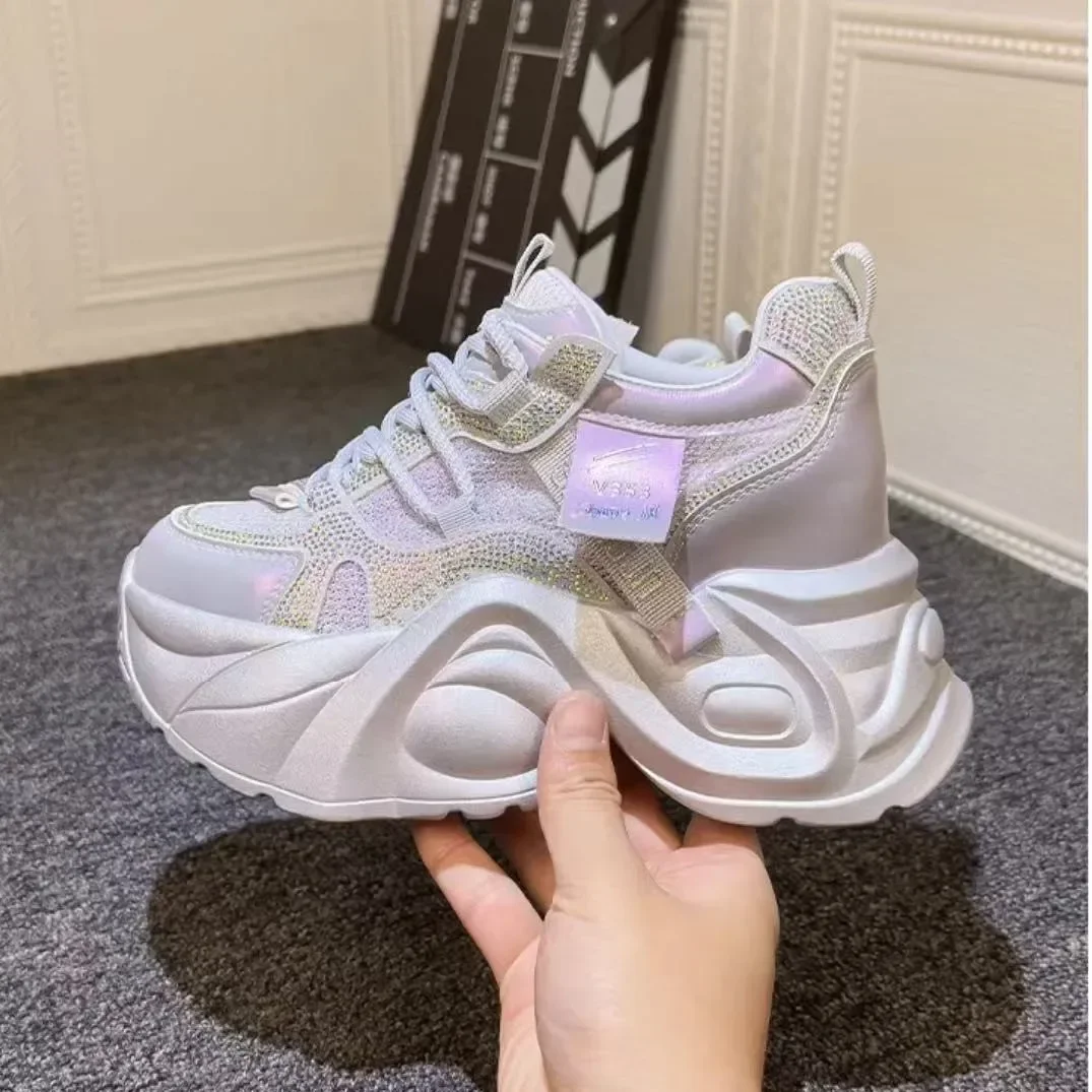 أحذية كاجوال للنساء 2025 أحذية كاجوال صيفية شبكية قابلة للتنفس من حجر الراين للرياضة #1