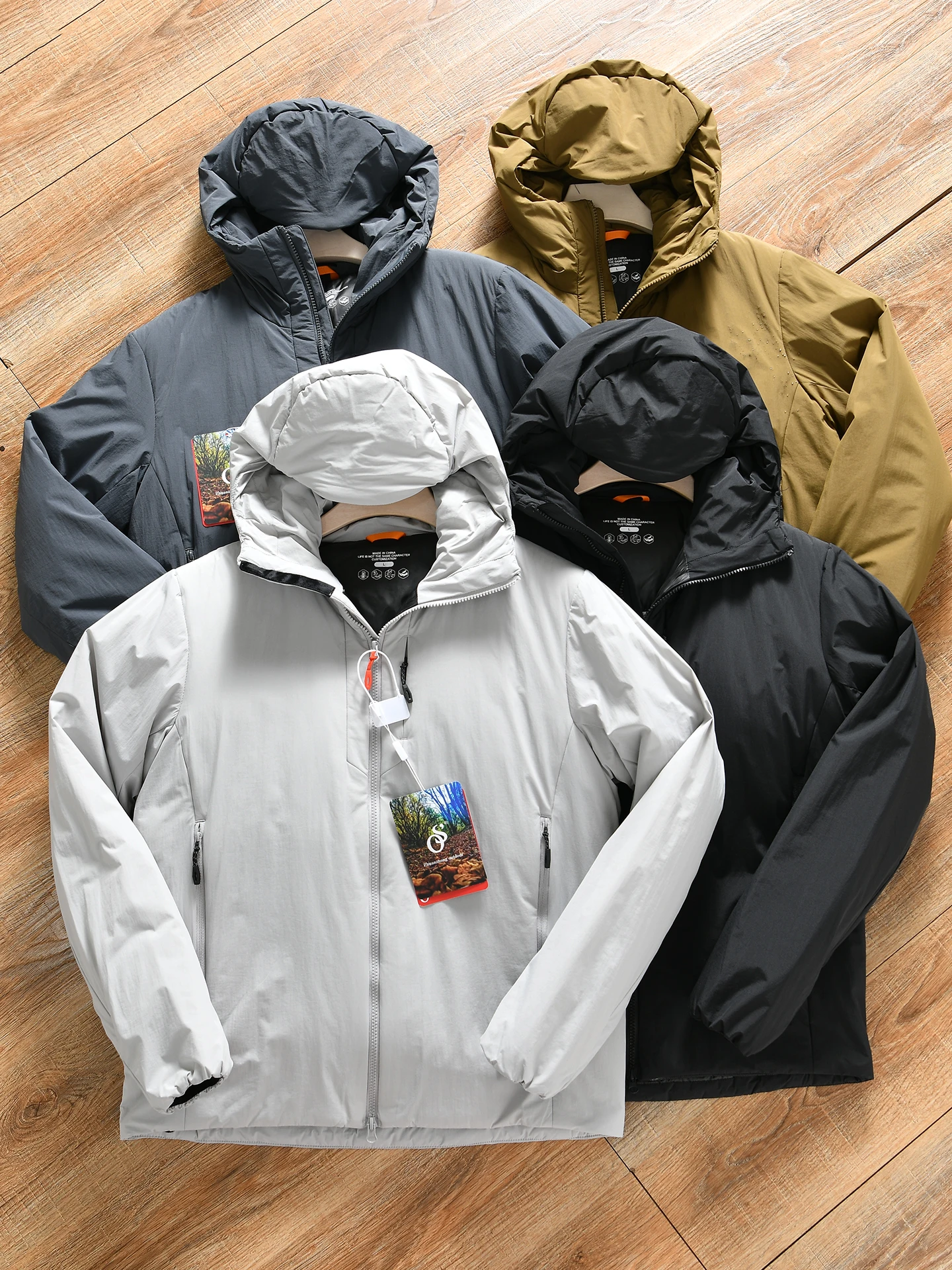

Outdoor Men's Lightweight 3D Quilted Cotton Jacket Windproof Waterproof Hooded Fashionable Urban Style Thickened Warm Coat