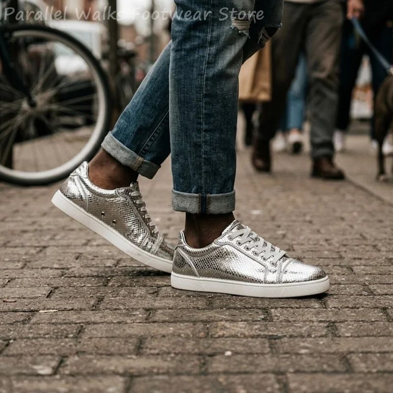 Fashion Men Skate Sneakers Silver Glitter Shiny Sequins Conical Rivets Studded Low Top Lace Up Party Flat Trainer Shoes Sneakers