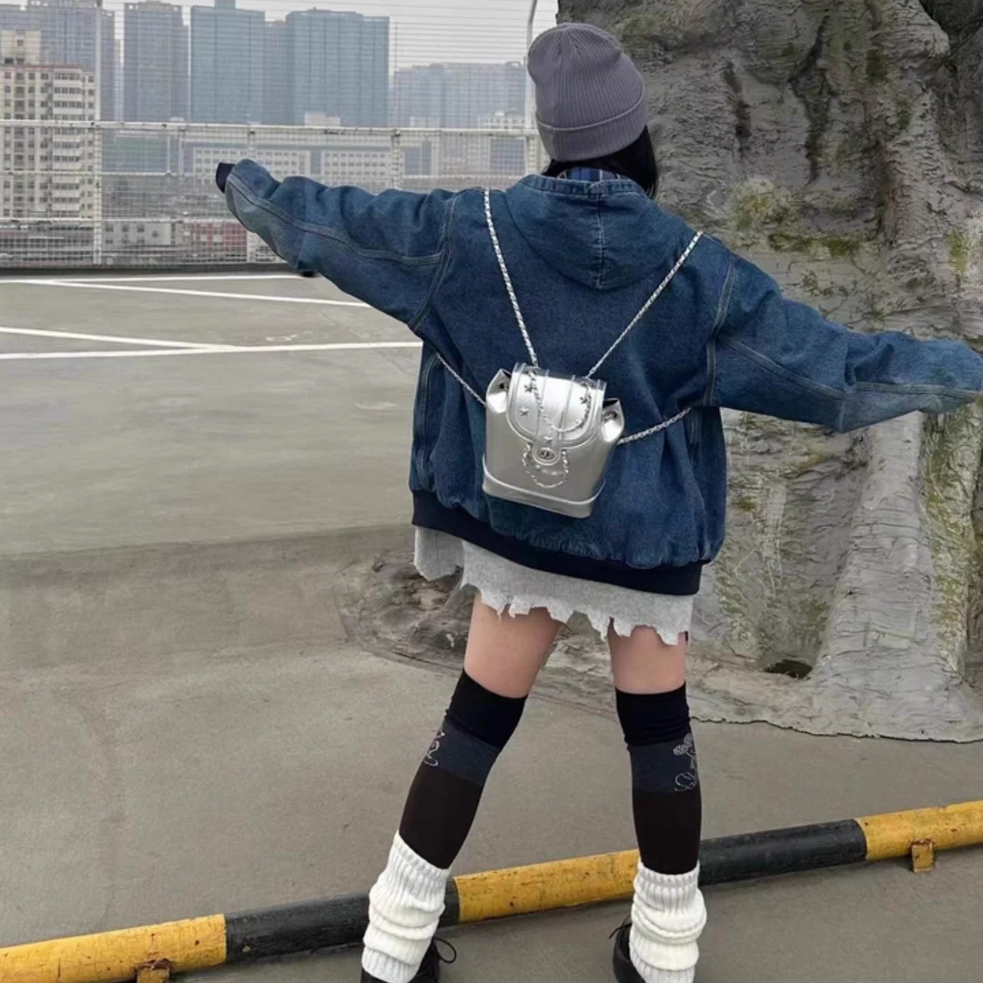 여성용 배낭 세련된 실버 휴대용 배낭 통근 모든 경기 Schoolbag 고가치 핸드백 휴일 선물 여행 가방