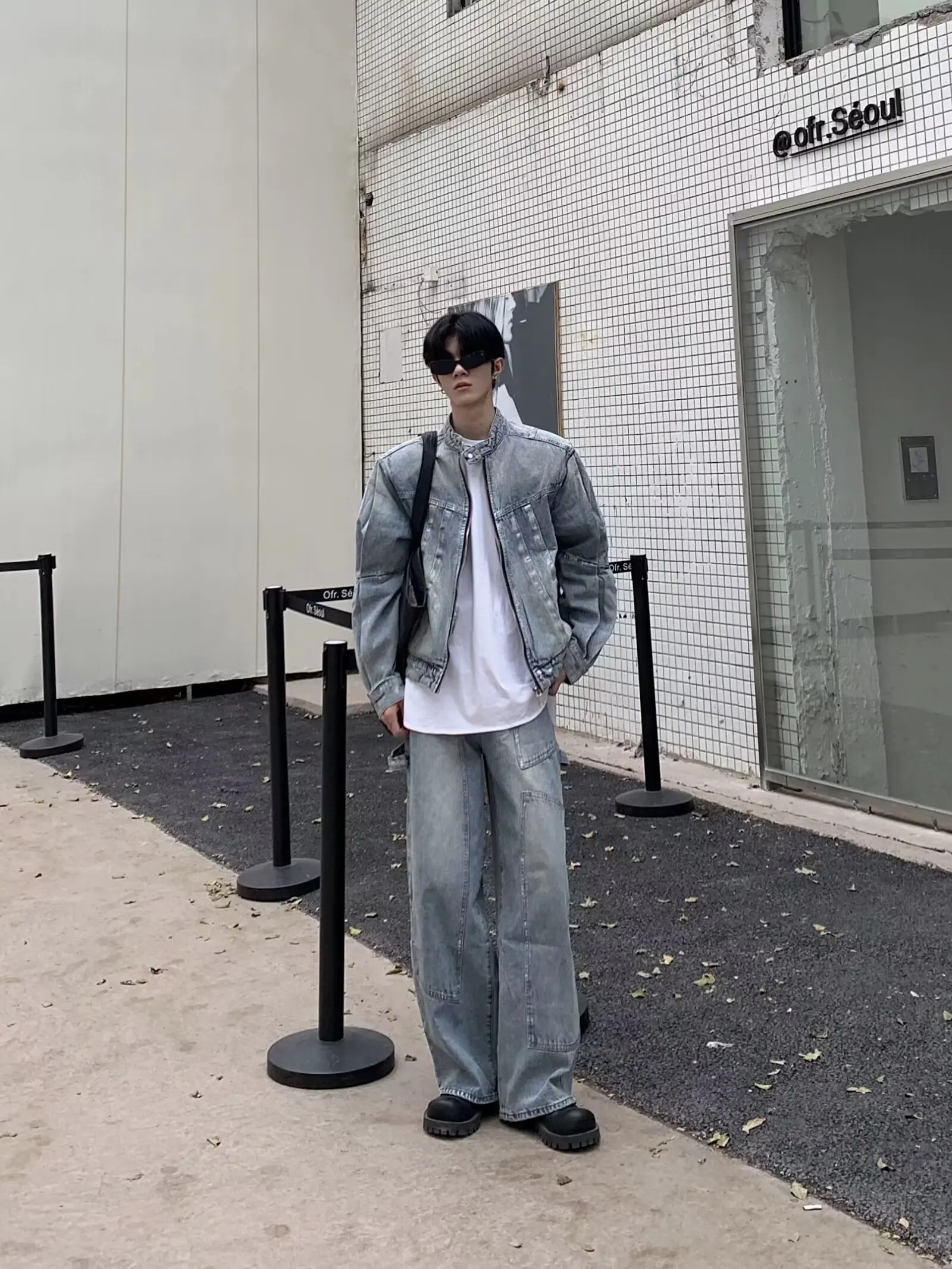 

Художественная и модная модная джинсовая куртка в японском стиле Харадзюку с подплечниками, новая простая и ленивая модная универсальная куртка