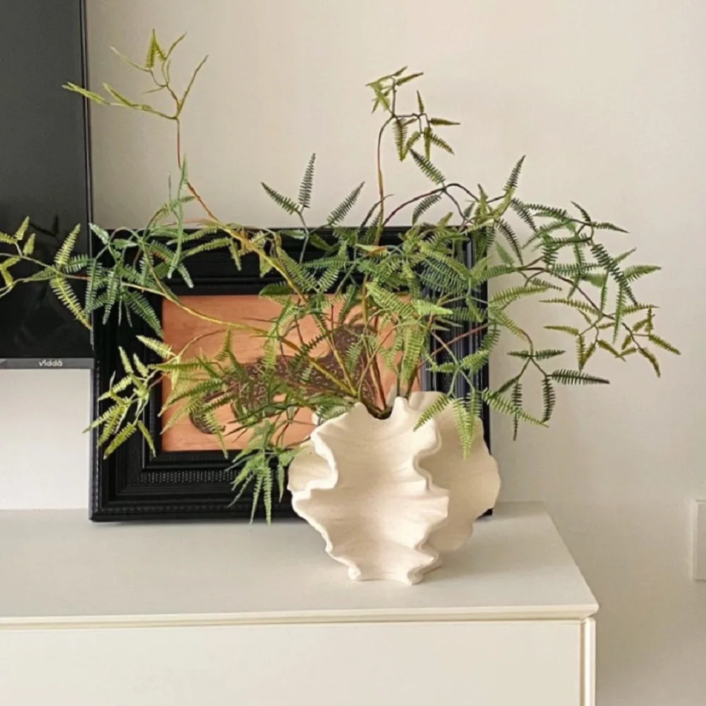 Light Luxury Ceramic Vase, Floral Arrangement, High-end Sense, Niche Living Room Foyer Decoration Vase, Ceramic Flower Ware