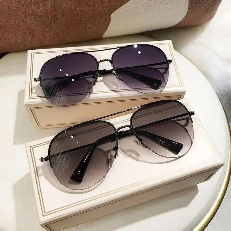 Classic Sunglass for Men Aviator Metal Frame Outdoor Sports Anti-UV Driving Sunglasses Glasses Women Oculos De Sol