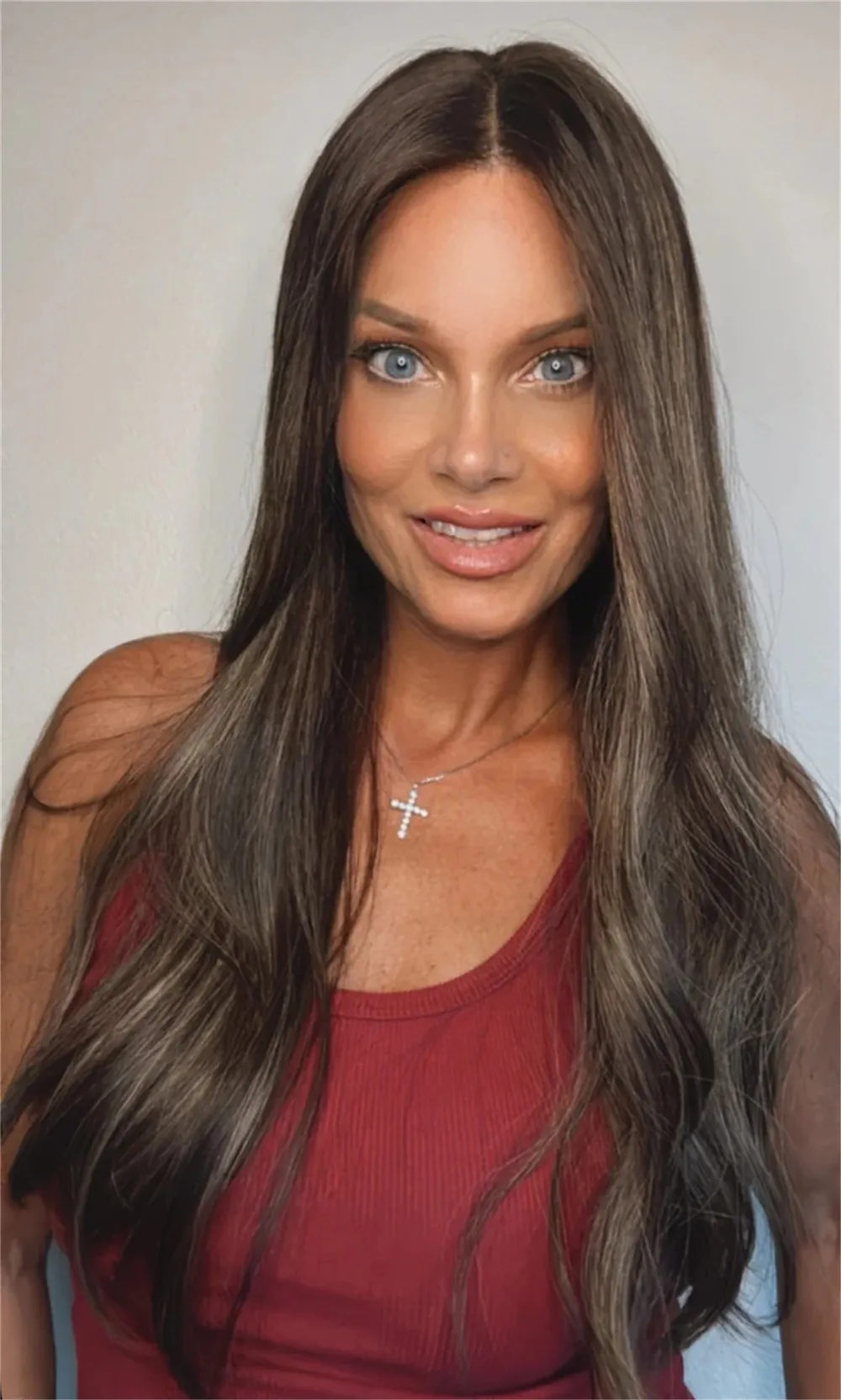 Balayage Hair 24Inch Ombre Dark Brown Loose Wavy Synthetic Fibre Blend Human Hair Wigs Glueless 13x4 Premium Women's Cosplay Wig