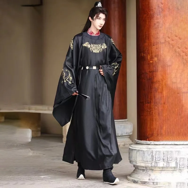 

Original Brave Tiger Embroidery Hanfu Dress Ancient Chinese Ming Dynasty Round Neck Robe Men Women Event Cosplay Clothing Autumn