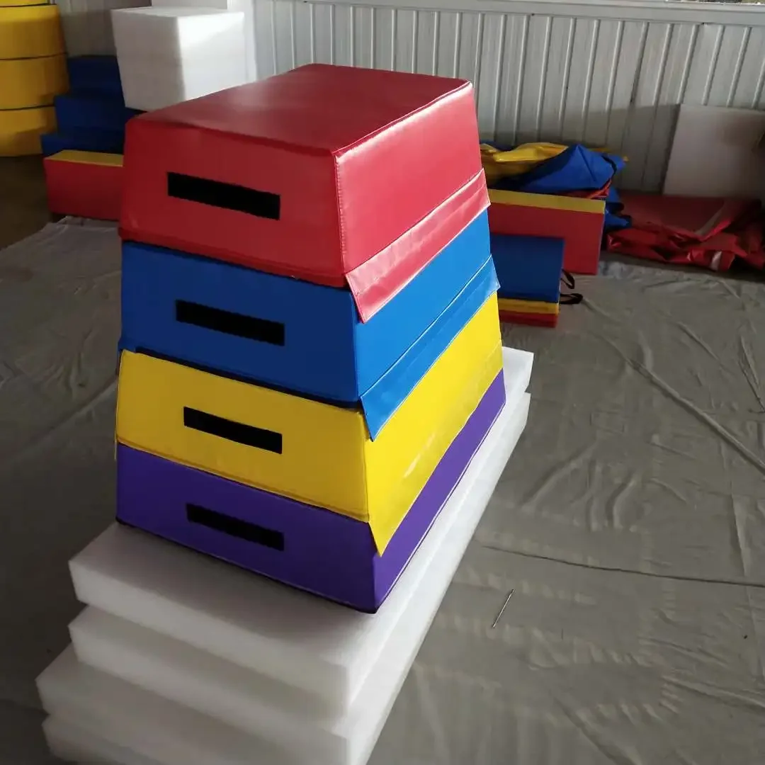 4 Sections Folding Trapezoid Shape Pommel Horse Play Equipment Set Pommel Horse Gymnastics Foam Vaulting Box