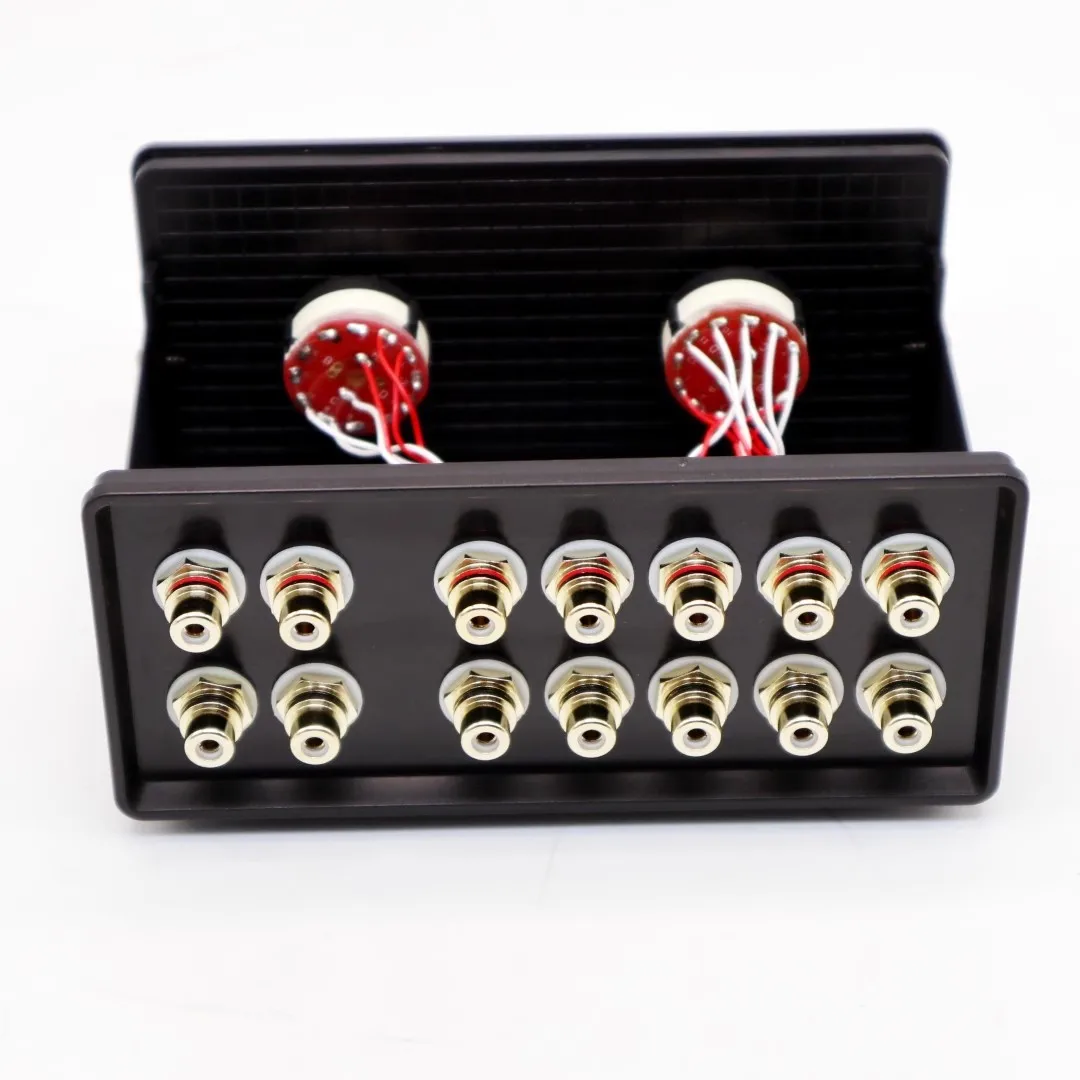 Picture 4: 5-cut in 2-out passive front audio switch, 2-channel RCA input/output sound source signal selector