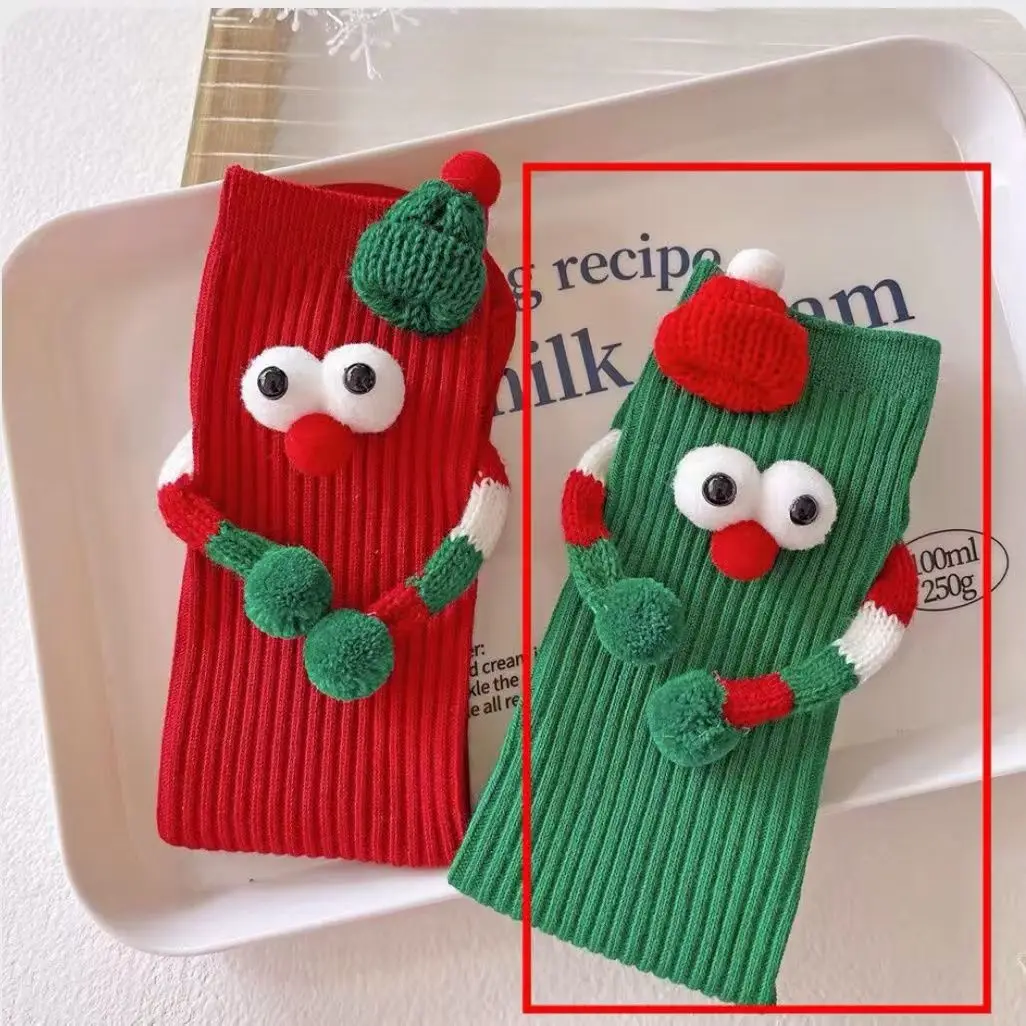 Chaussettes de noël en coton pour femmes, chaussettes de noël de dessin animé, chaussettes mi-tube amusantes pour Halloween, nouvel an, grandes chaussettes rouges