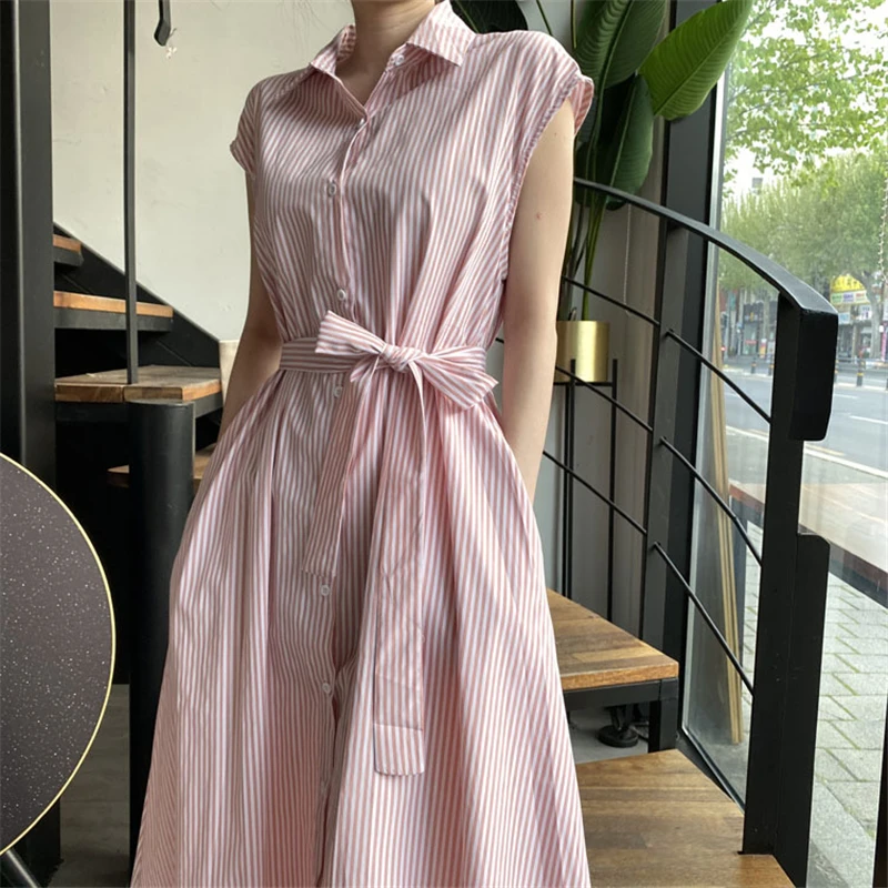 Damen Sommerkleid, neu, gestreift, mit Bindegürtel, schmal geschnitten, ärmellos, Midikleid, lässig, elegant, für Büro und Freizeit, mit Taschen, DR1970 – Detail 4