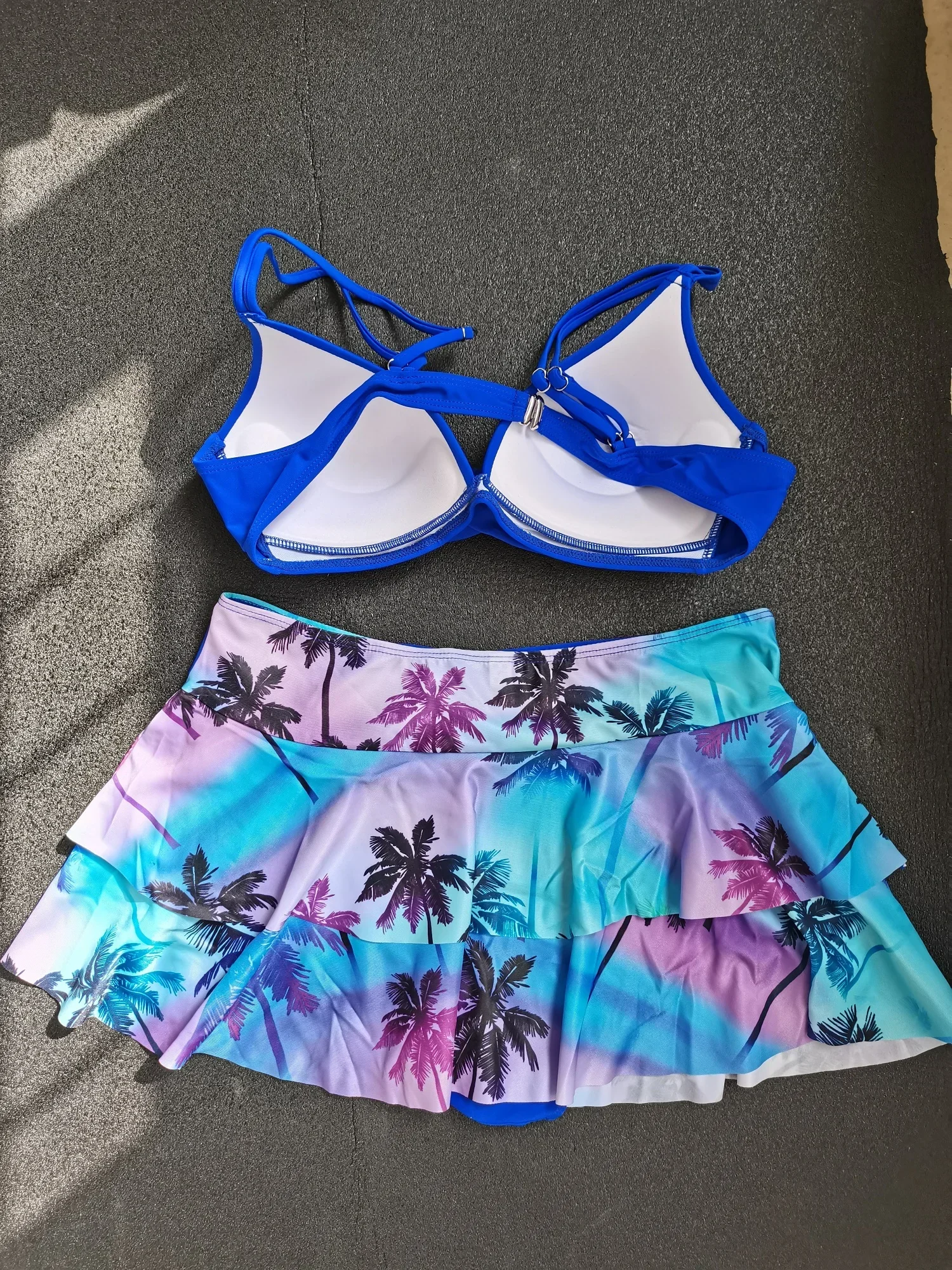 2024 Sexy Ruffled Swimsuit Women Push Up Cross Bikini Women Maple Print Gradient Beach Skirt Bathing Suit Skirt Swimwear Tankini