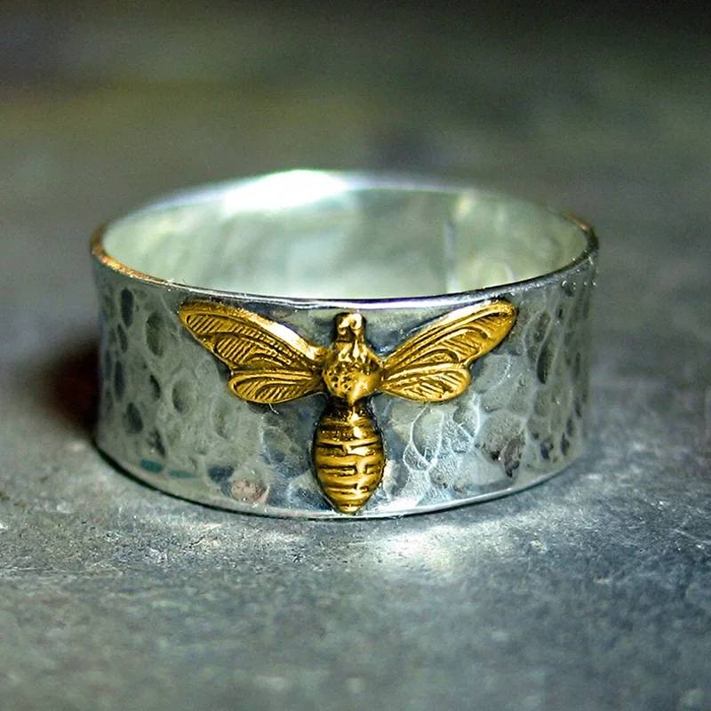 European and American Style Moth Insect Ring Yiwu Creative Jewelry    Retro Three-dimensional Accessories