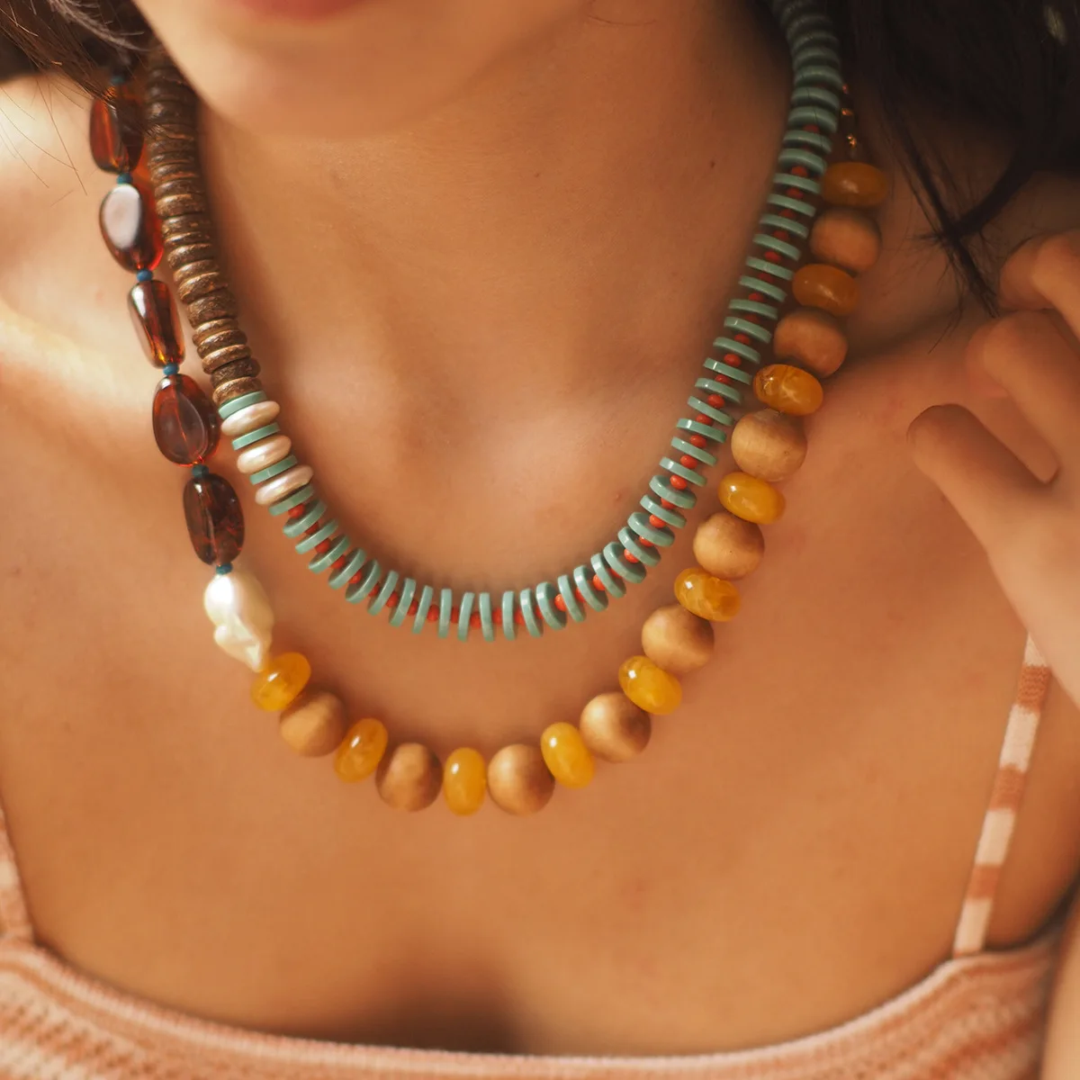 European and American artificial baroque pearl sweater chain, dopamine-colored stone, spring and summer beaded necklace
