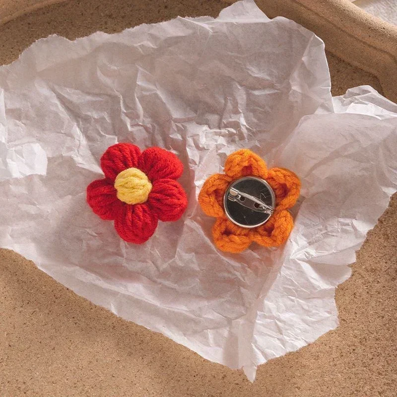 Hand-knitted Flower Brooch Clothes Hats Bags Mini Cotton Flowers Floral Petals Applique Sewing Patches DIY Craft Supplies Girls