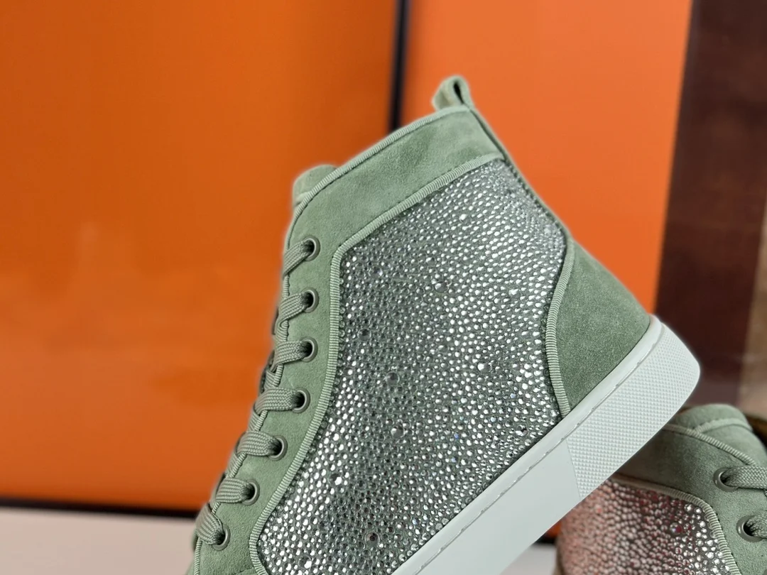 Luxury Green Suede Leather Shoes Rhinestone Spiked Studded Footwear Lace Up Red Bottom Shoes For Men Wedding Casual Shoes