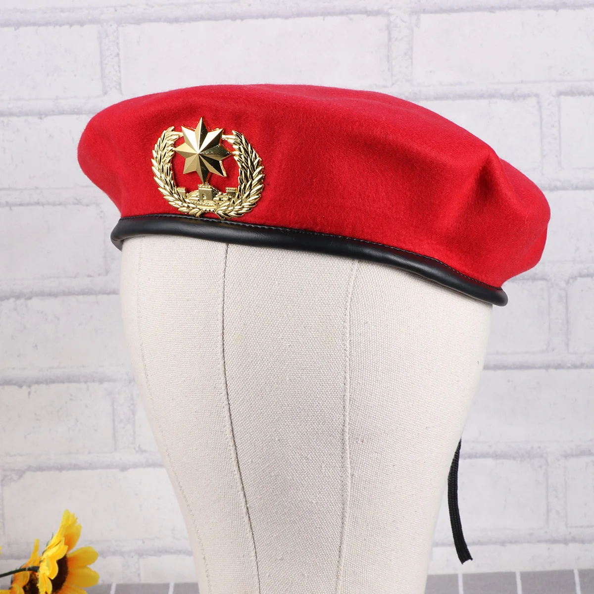 

1Pcs Unique Red Sailor Beret Hat Timeless Woolen Stage Performance Cap with Warmth and Style