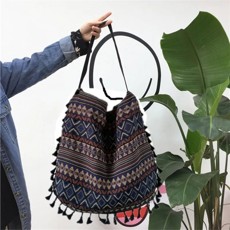 

Vintage Boho Cotton Linen Shoulder Bag for Women Ethnic Style Tassel Handbag Summer Fashion Purse with Inner Pocket