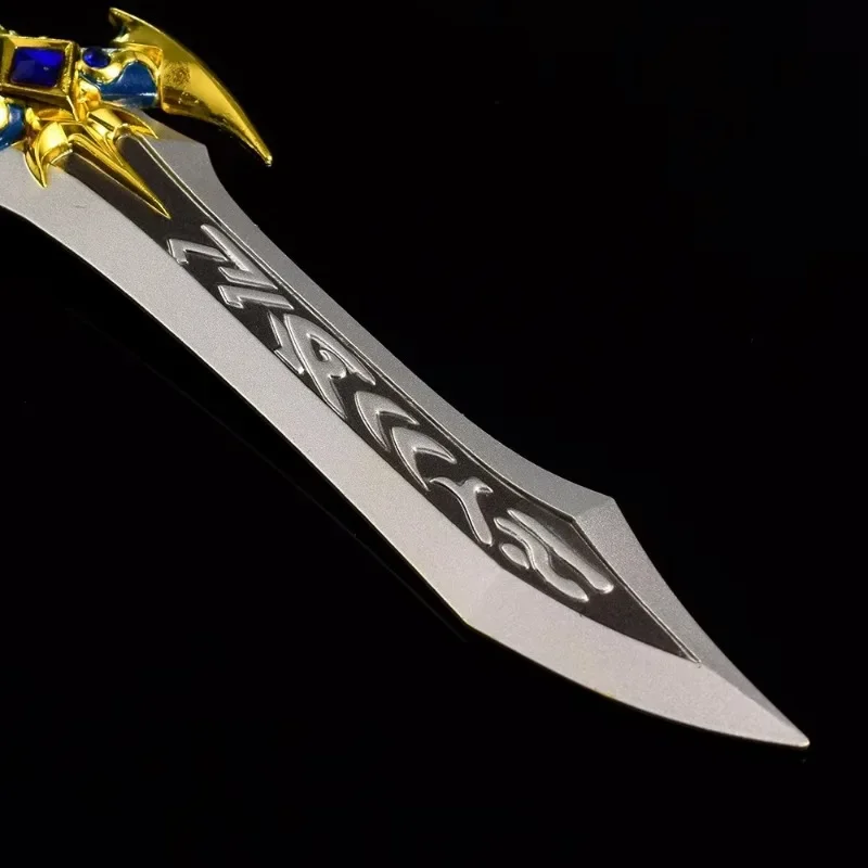 Arma World of Warcraft de 21cm, accesorios de hoja de espada QuelSerrar, adornos, modelo de Metal, manualidades, regalos periféricos, juguetes para niños