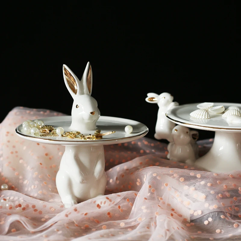 

Nordic Creative Bunny Ceramic Bowl Cake Jewelry Tray Modern Light Luxury Decorative Decoration Wedding Gift