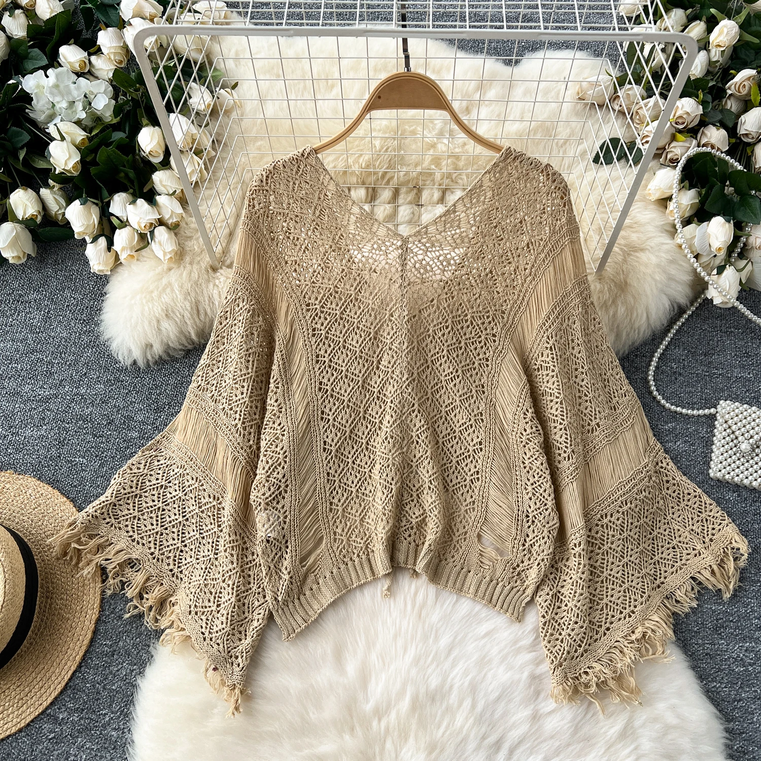 2025 herbst Am Meer Urlaub Strand Cover-up frauen Böhmischen Hohl Trompete Hülse Oberbekleidung Gestrickte Sonnenschutz Shirt Top