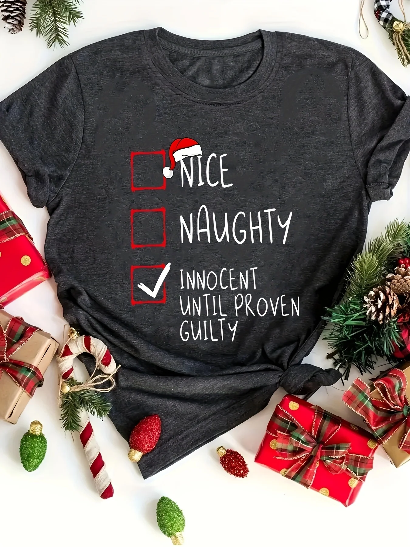 [Christmas Hat | NICE] Christmas Hat | NICE English Letter | Women's Fashion Top