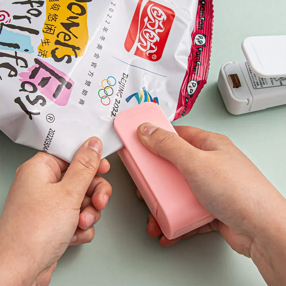 Mini-Heiz versiegelung Handpresse Kunststoff verpackungs maschine 2-fach einstellbare Plastiktüten-Versiegelung klammern feuchtigkeit beständiges Küchen werkzeug