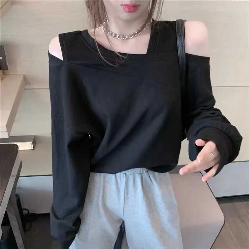 New Spring and Autumn Fashion Design Sense Off Shoulder Round Neck Loose and Versatile Foreigner Long Sleeve Women\'s Sweater