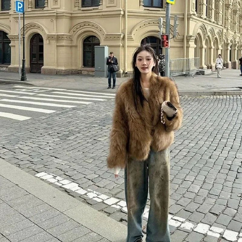 معطف نسائي من الفرو الصناعي لعام 2025 سترة شعر ثعلب تقليد غير رسمية قصيرة فضفاضة ملابس عصرية شتوية للإناث #6