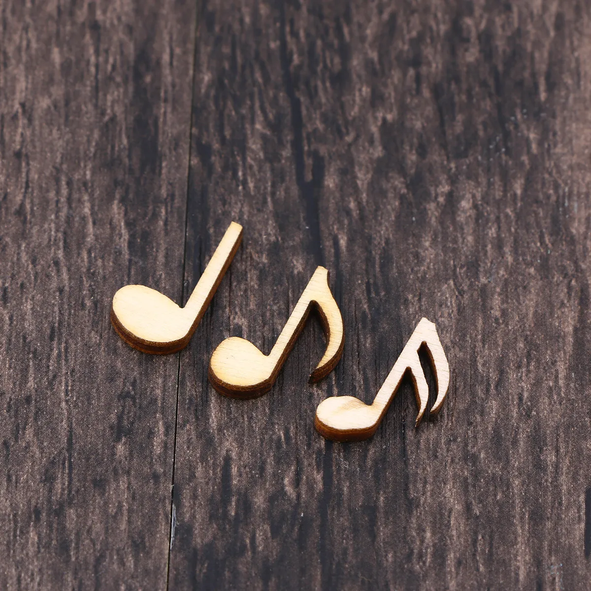 100 Stück Holz-Musiknoten, Nat – Christmas Craft Embellishment Bewertung und Preis