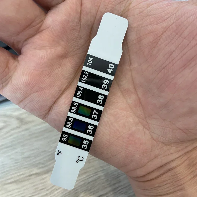 Strip termometer kepala dahi 10/20 buah, stiker pengukur suhu susu demam bayi anak tes suhu perawatan bayi