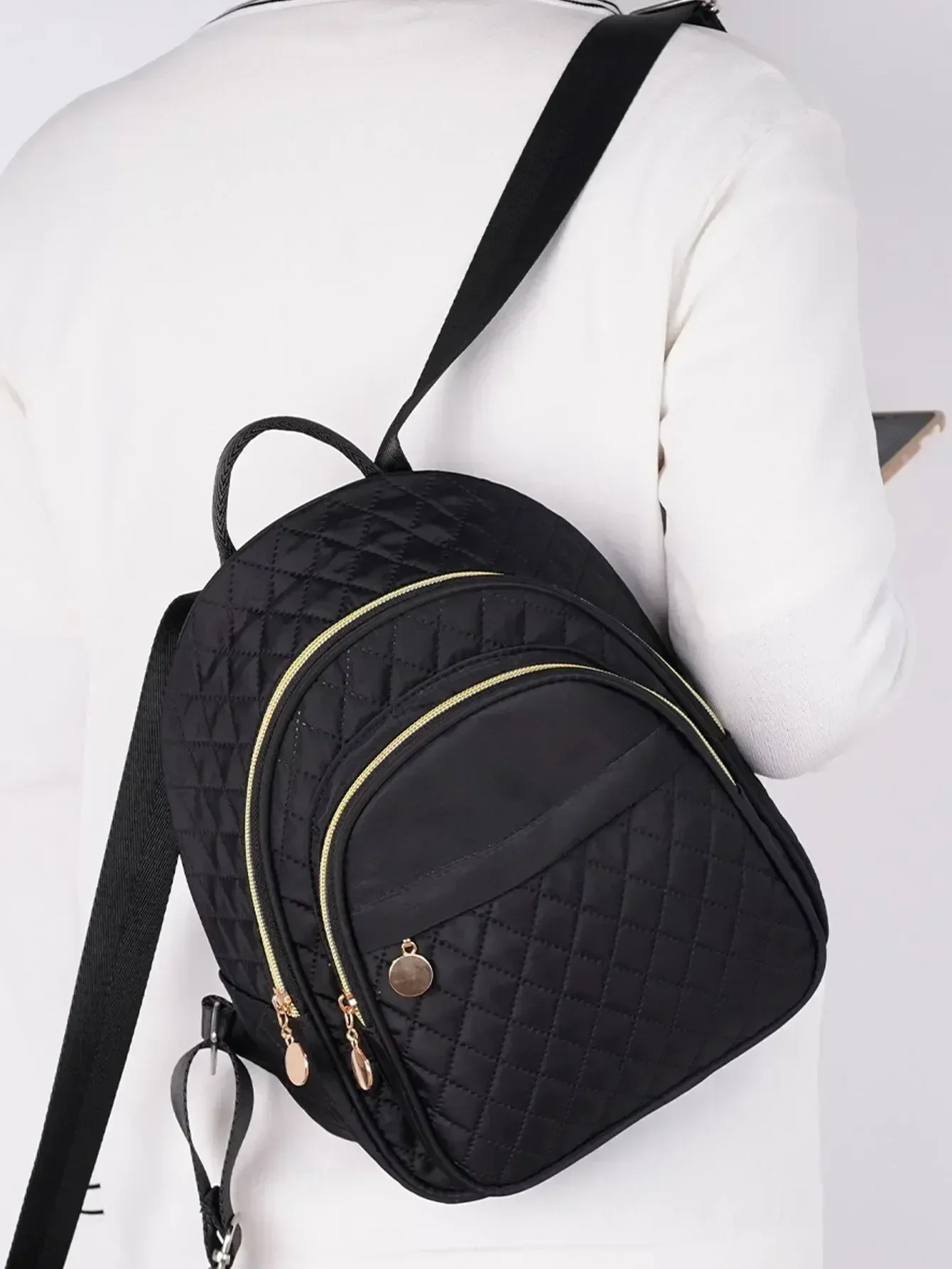 

1 шт. женский однотонный стеганый клетчатый рюкзак с 3 молниями, подходит для девочек, путешествий на открытом воздухе, повседневного использования, мини-рюкзаки для женщин